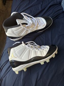 $130 OBO*Air Jordan 11 Concord Football Cleats Size 13 with box $130 OBO