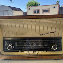 Telefunken Concertino 9U HiFi Radio