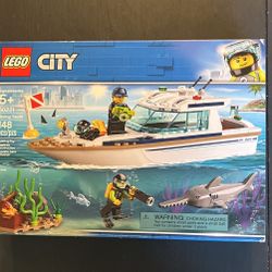 Lego City Diving Yacht 