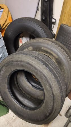275 70 18 Firestone Transforce HT
