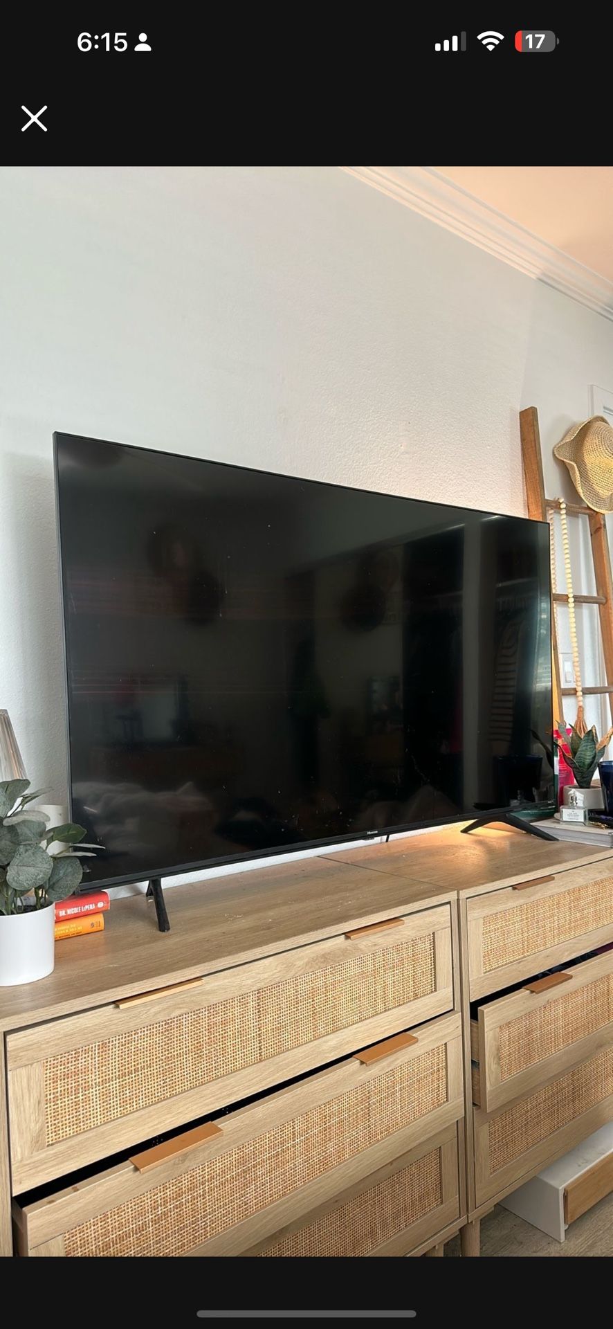 55” Hisence Roku Smart tv