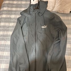 Men’s Puma Jacket Size: S
