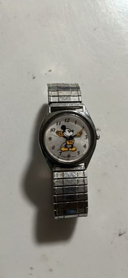 vintage Lorus quartz Mickey Mouse watch