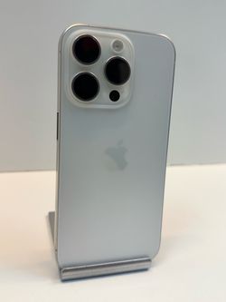 Apple iPhone 15 PRO 256gb. ( Unlocked Phone )