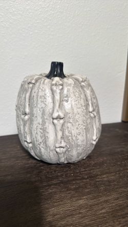 Target Hyde and Eek Skeleton pumpkin decoration