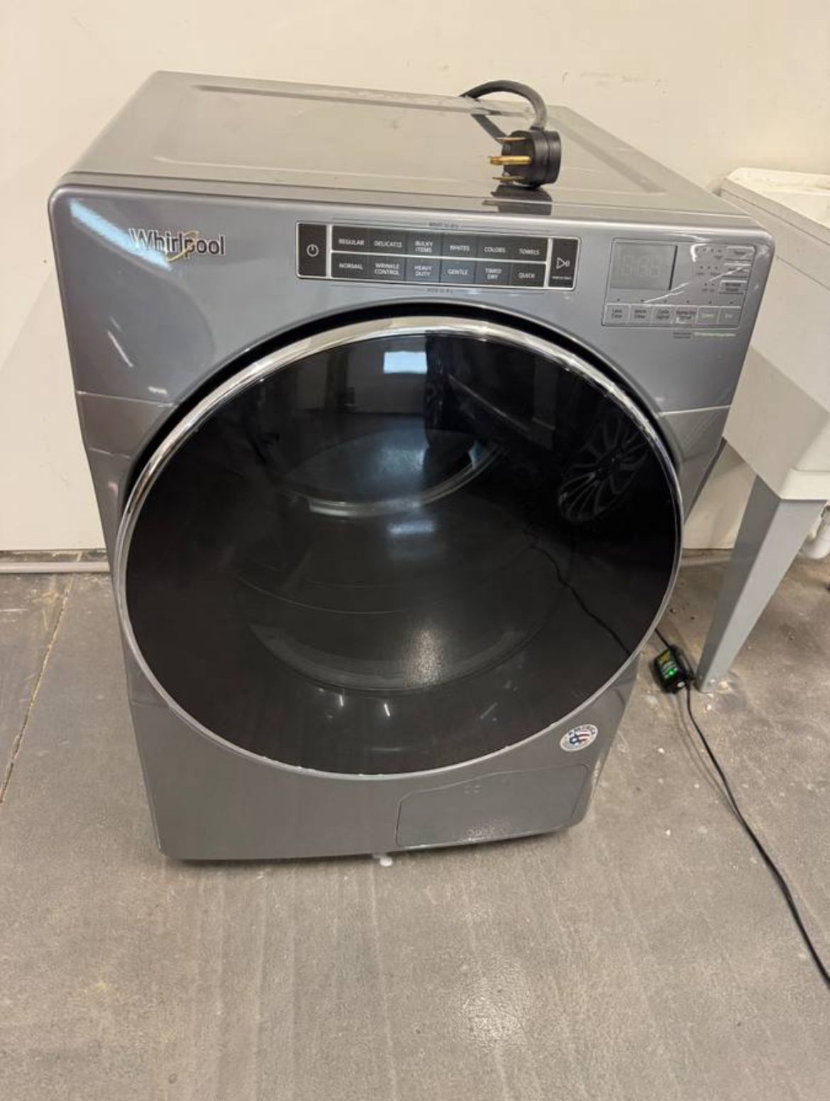 Whirlpool Ventless Electric Dryer 