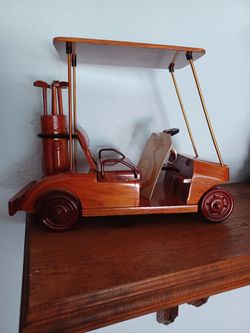 #1568, Mahogany Golf Cart/Bags.