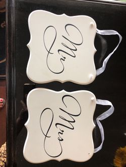 Mr and Mrs signs