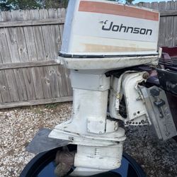 115hp Johnson Outboard Runs 