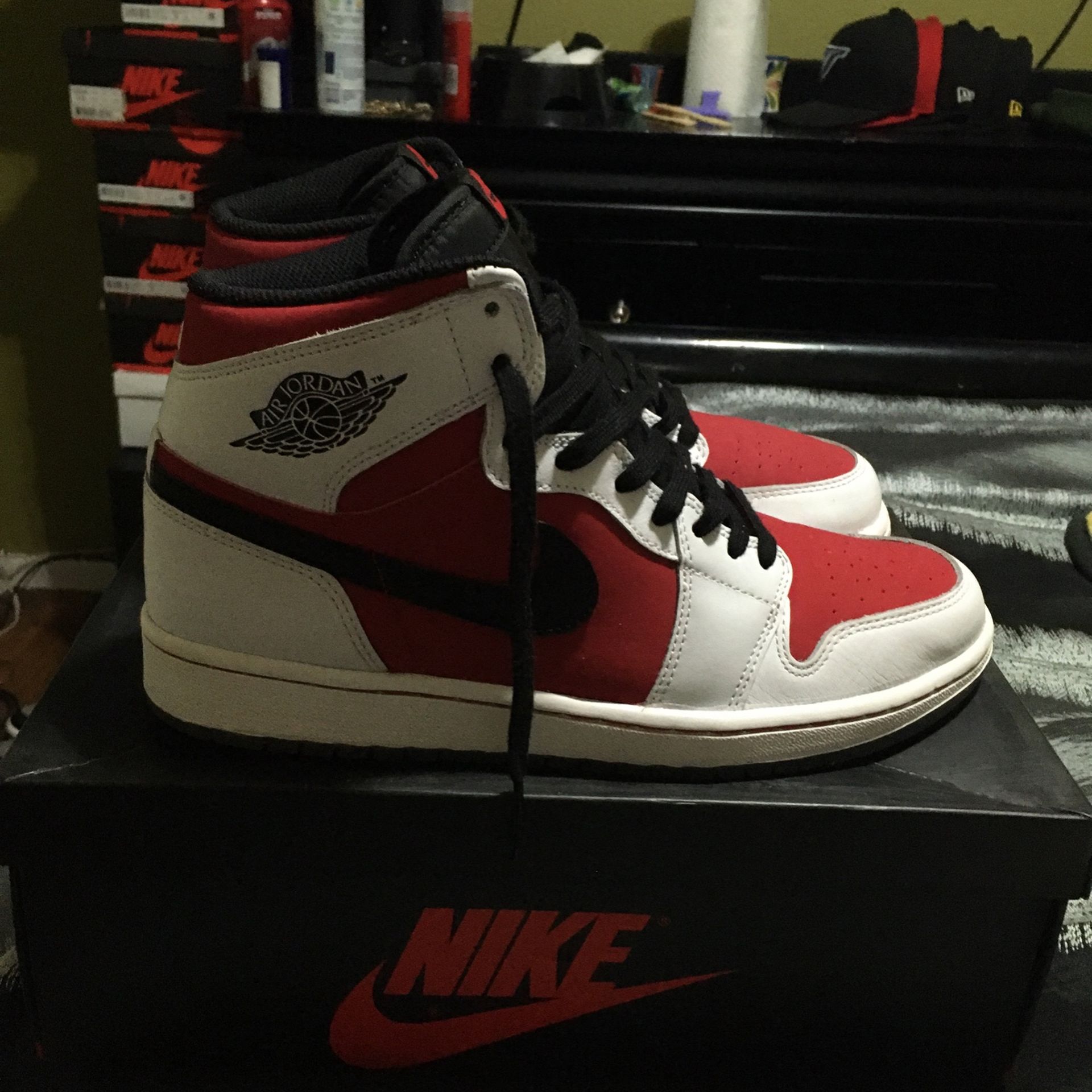 Jordan 1 Carmine