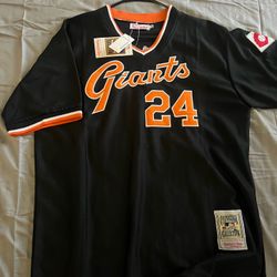 SF Giants baseball jersey 