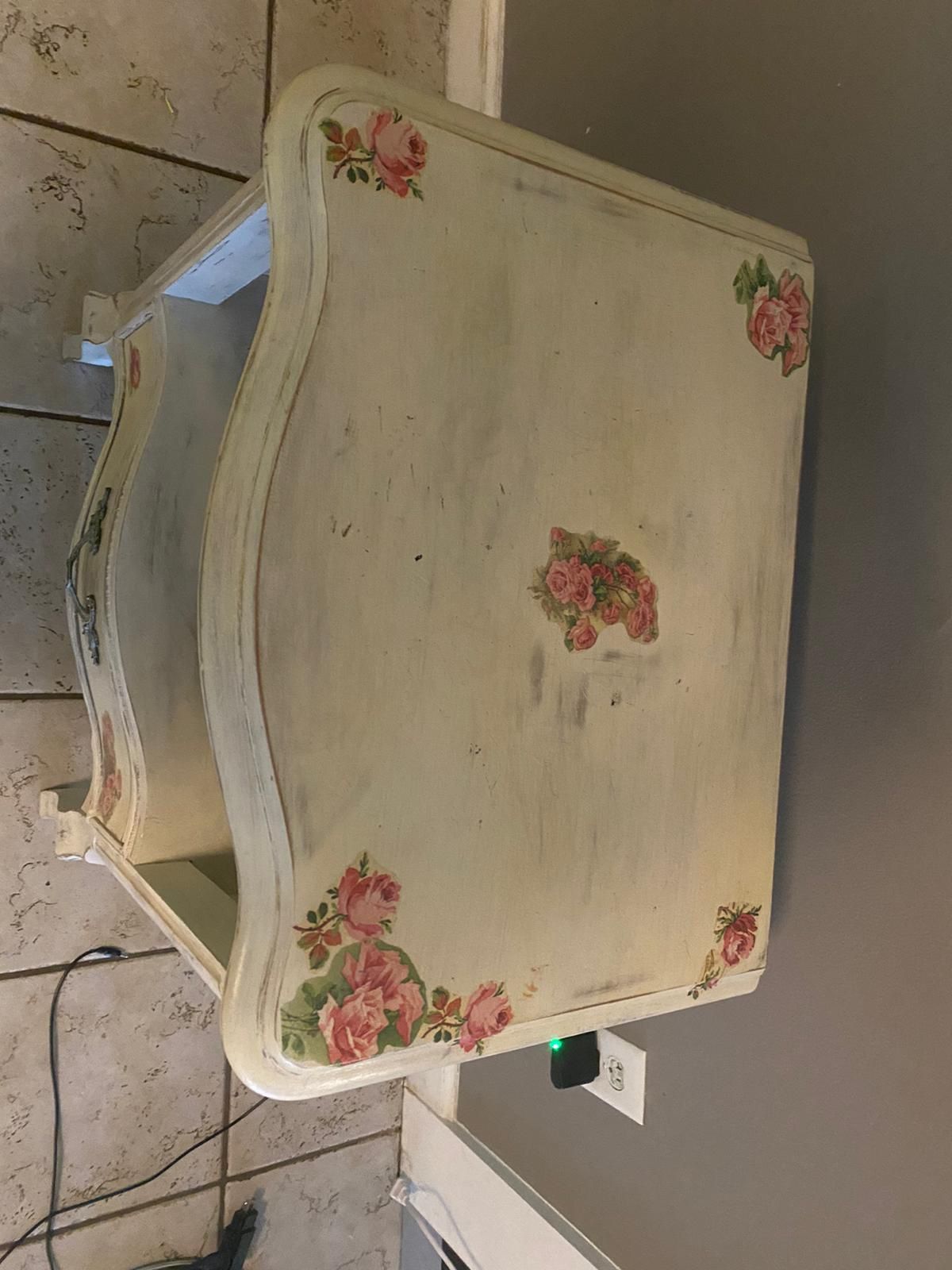 Flower table