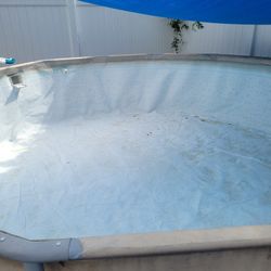 14 X 42 SWIMMING POOL 