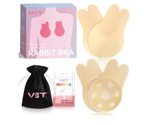 Invisible Sticky Bra, Push Up Adhesive Bras for
Backless Strapless Dress, Breast Lift Nipple Coverage
Covers for Women,2 Pairs Beige