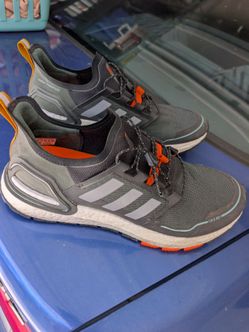 Adidas Ultraboost Cold Running Shoes