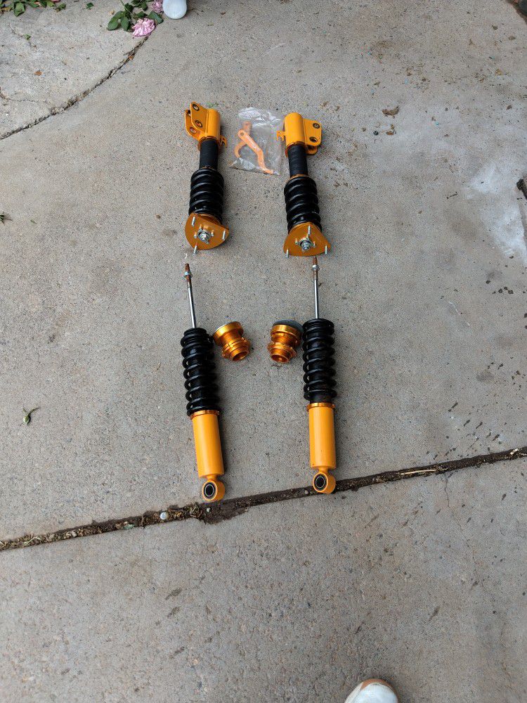 Shocks High Performance Shocks Front And Back For Very Good Almost Brand New