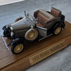 1931 Ford Model A Roadster Model (Danbury Mint)