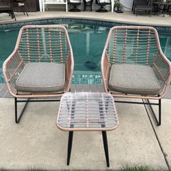 Patio furniture, great condition, modern, perfect for balconies or small spaces, Boho Or Coastal, see my profile for more outdoor furniture