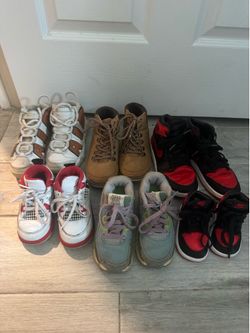 Boys shoes