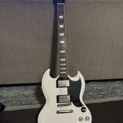 Epiphone SG White