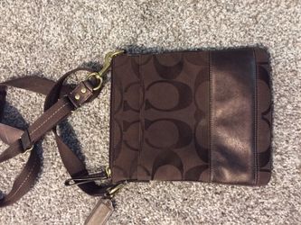 Authentic Coach crossover bag