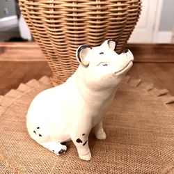Farmhouse Wilbur The Pig Tabletop Decor