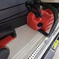 Milwaukee M18 Fuel Chainsaw Tool Only