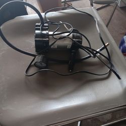 Slime 12 Volt Tire Inflator