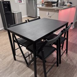 Dining Table Set