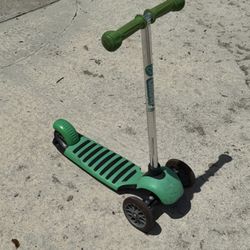 Green Scooter 