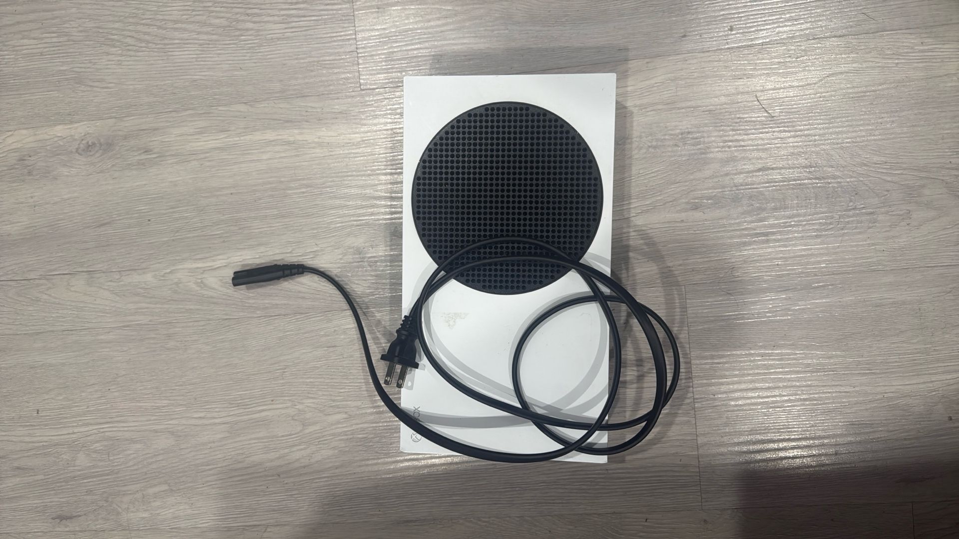 Xbox Series S Cable Included 