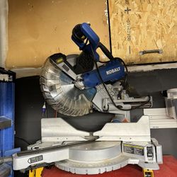 10” Kobalt Miter Saw With Stand 