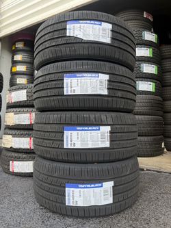 Set Royalblack 245 40 R19