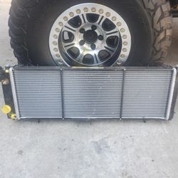 Xj Radiator for Sale in Lakeside, CA - OfferUp