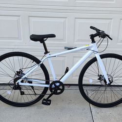 New Hybrid Road Bike - Disc Brakes - Lightweight Aluminum