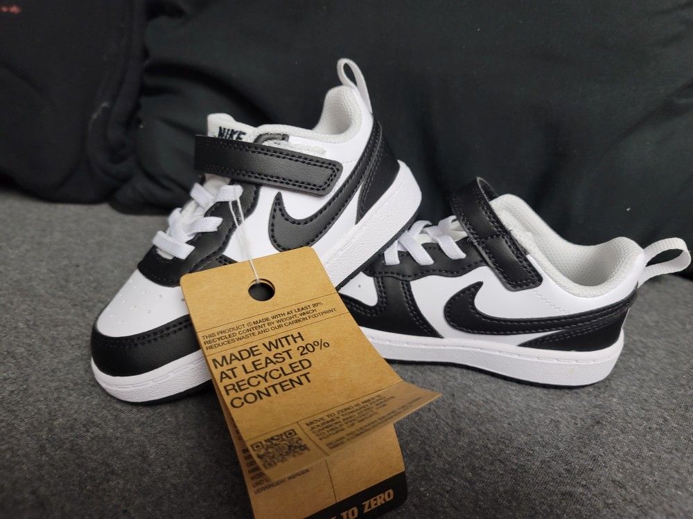 Nike Boys 8c