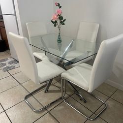 DINING SET 