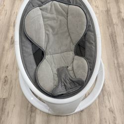 Munchkin Electric Baby Swing