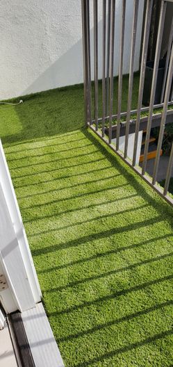 Super Soft Turf 6ft × 5.5ft