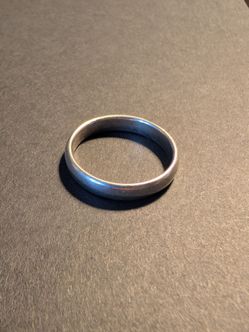 James Avery JA 925 Sterling Silver Smooth Band Ring Size 8 – 0.1 oz
