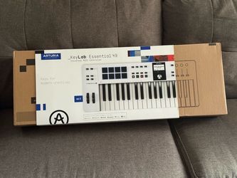 Arturia Keylab Essential 49 MIDI Keyboard