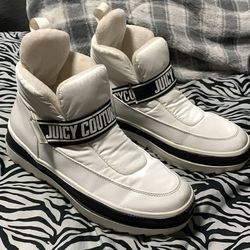 Juice Couture Boots