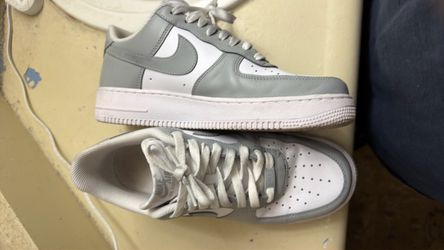 Nike Airforce 1s white/grey
