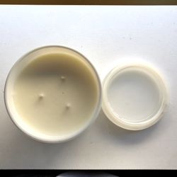 NEW Lavender & White Ginger Candle
