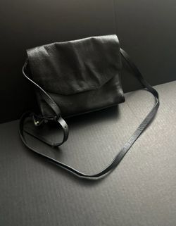 Clarks Black Leather Purse Bag Clutch Wallet Cross Body Strap