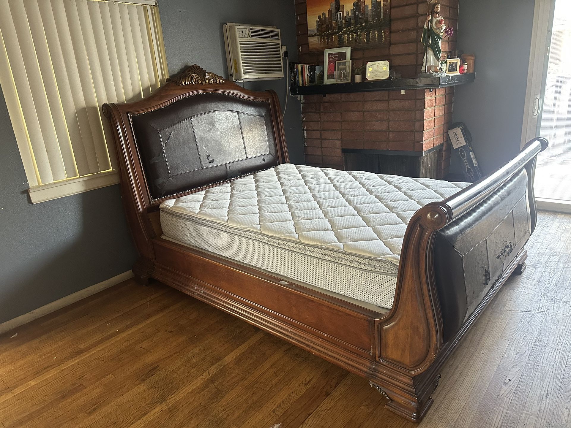 Queen  Bed Mattress Box And Frame 
