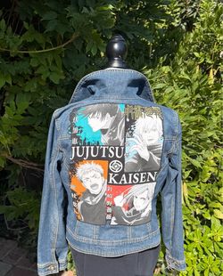 Women's "JUJUTSU KAISEN" Rhinestone Jean Jacket-Small