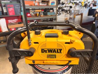 Dewalt Radio