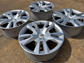 22” OEM Chevy Suburban RST Wheels Tahoe Silverado rims 6x5.5 Silver Color