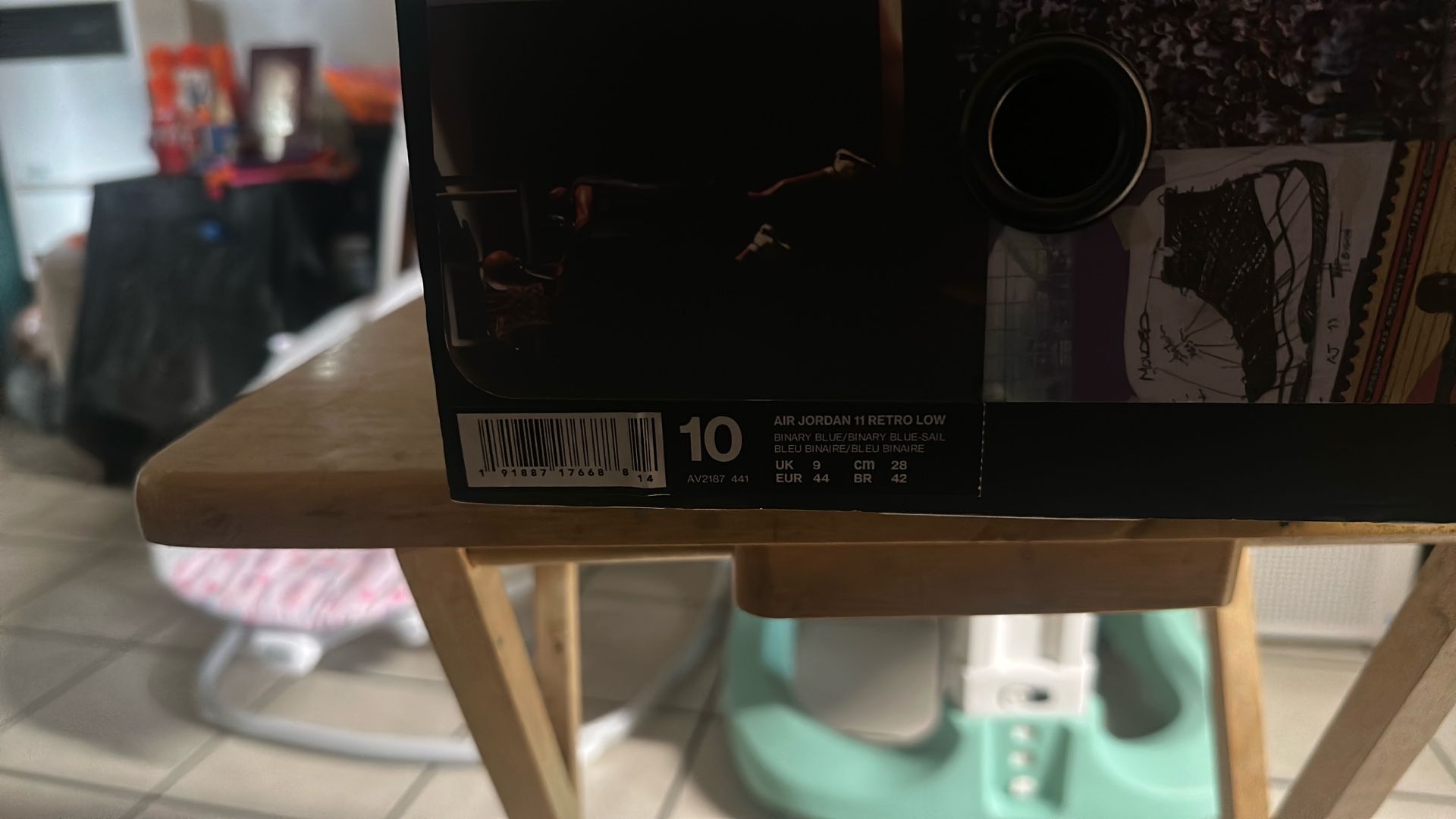 Air Jordan 11 Low Jeter Edition 